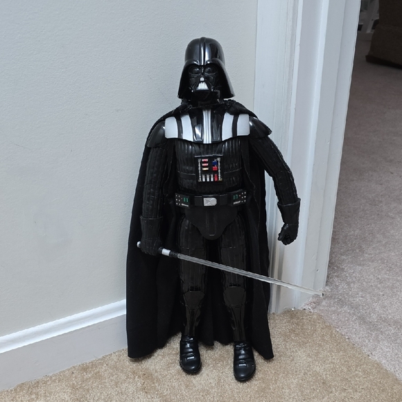 Star Wars Darth Vader Animatronic Interactive Figure Deluxe Collectors Edition